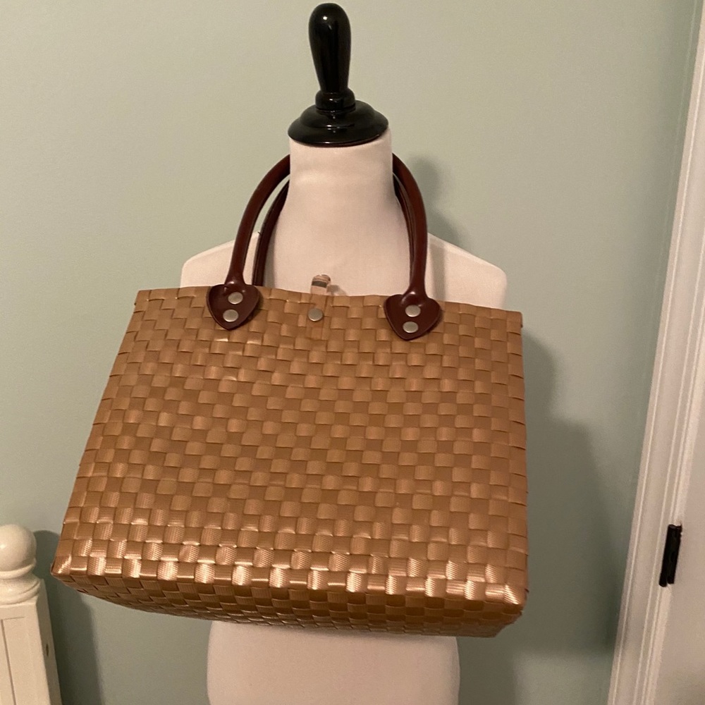 Woven Tote - Picture 2 of 4
